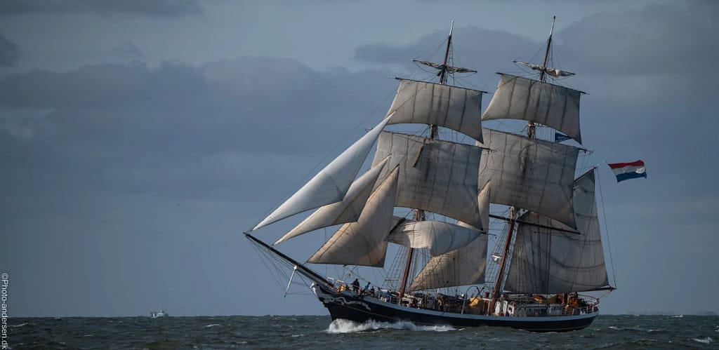 Morgenster er et sejltræningsskib med base i Holland hvor den sejler med til Tall Ships Races